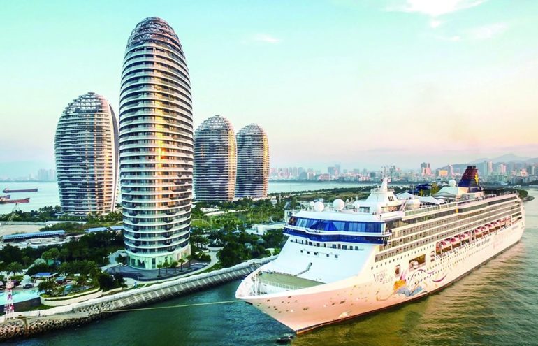 Will Sanya Become New Global Tourism Center?